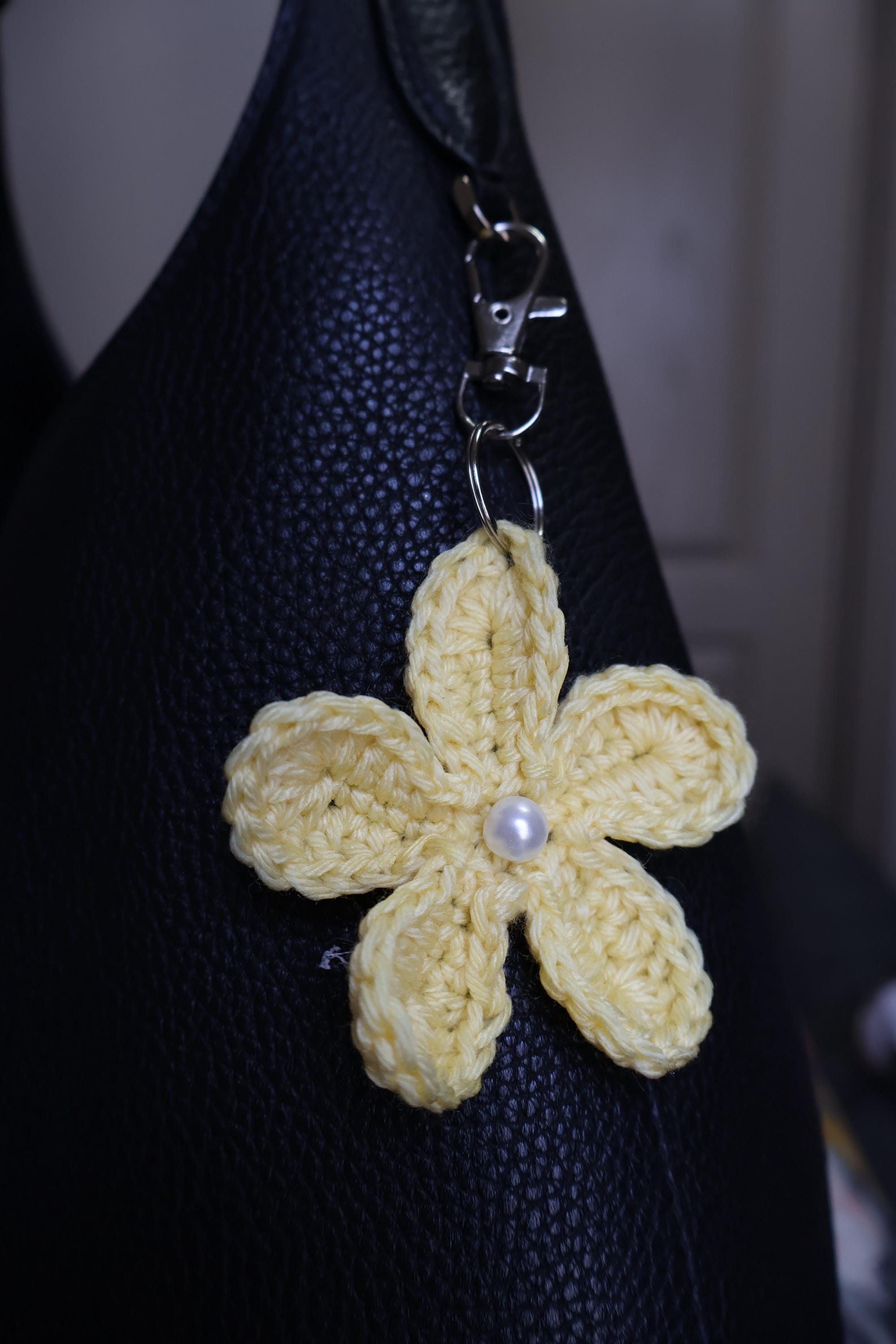 Crochet Single Flower Keychain/Purse Charm